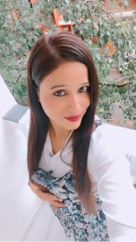 Tamil beauty call girl in Noida