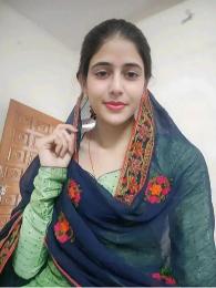 Gadwali mature call girl in Noida